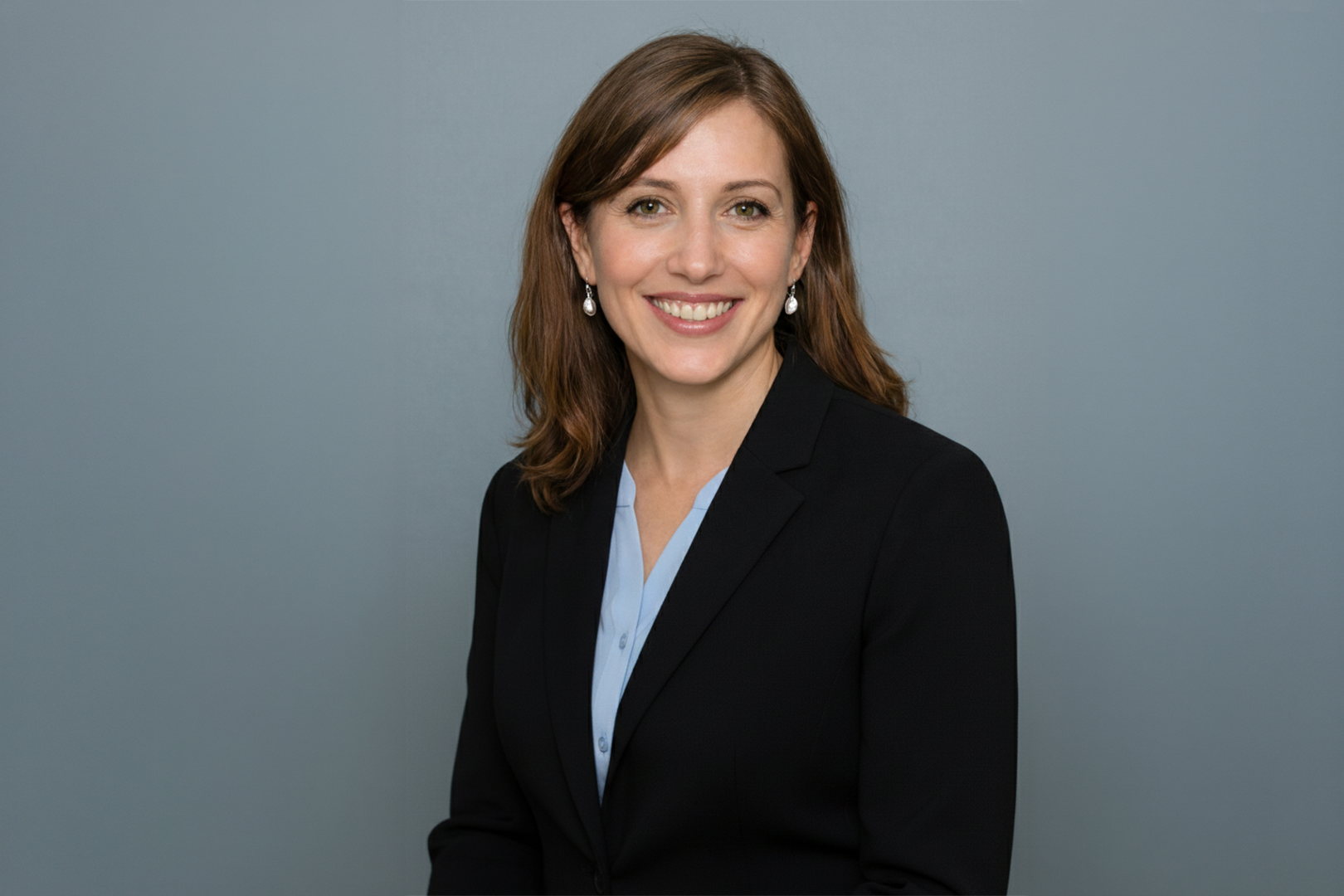 Lucy Dalton headshot